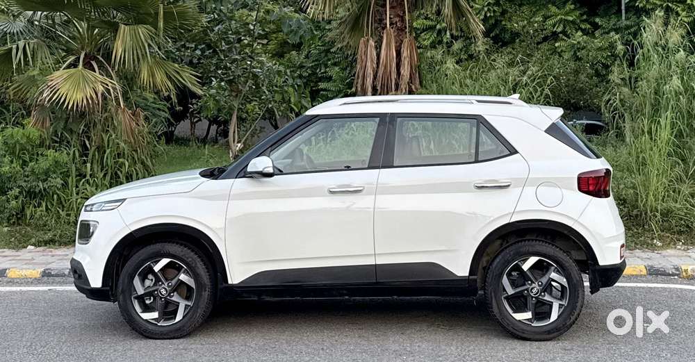 Hyundai Venue Sx Plus Turbo Dct, 2020, Petrol