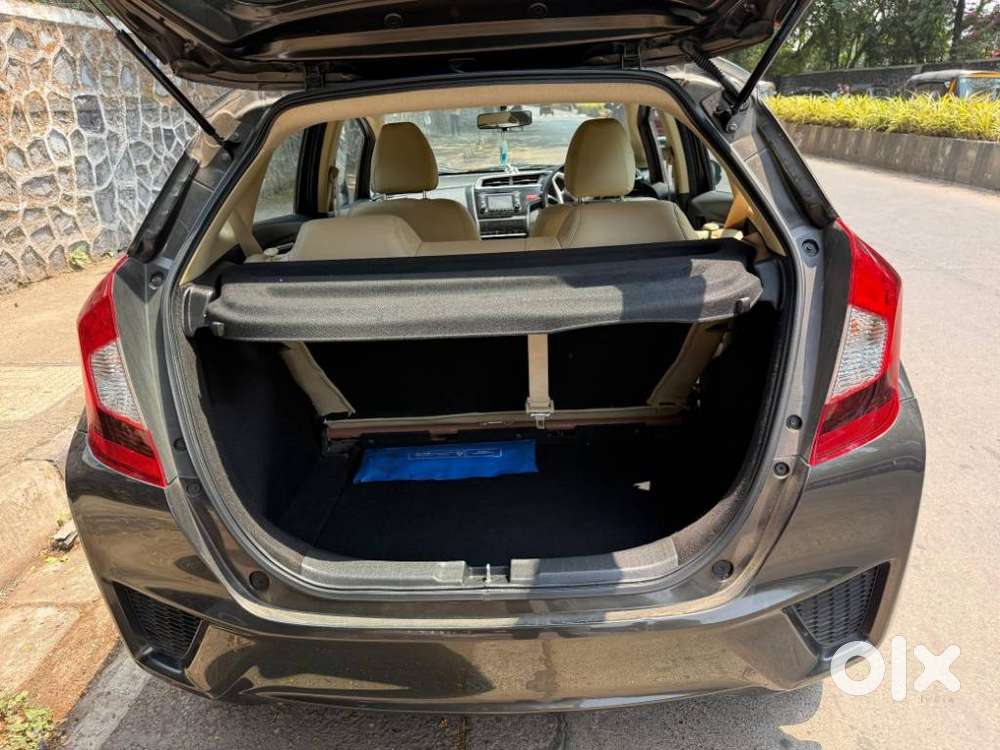 Honda Jazz V Automatic, 2016, Petrol