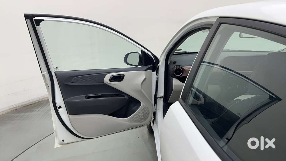 Hyundai Aura [2023-ongoing] 1.2 S Petrol Manual, 2023, Petrol