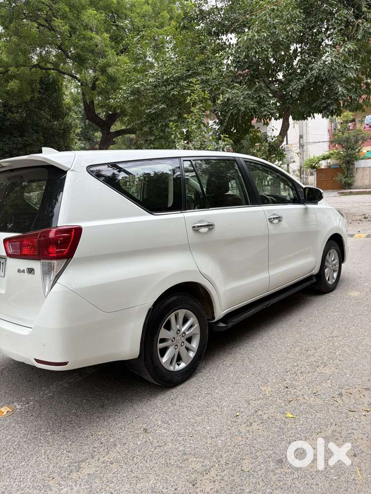 Toyota Innova Crysta 2.4 Vx Mt, 2020, Diesel