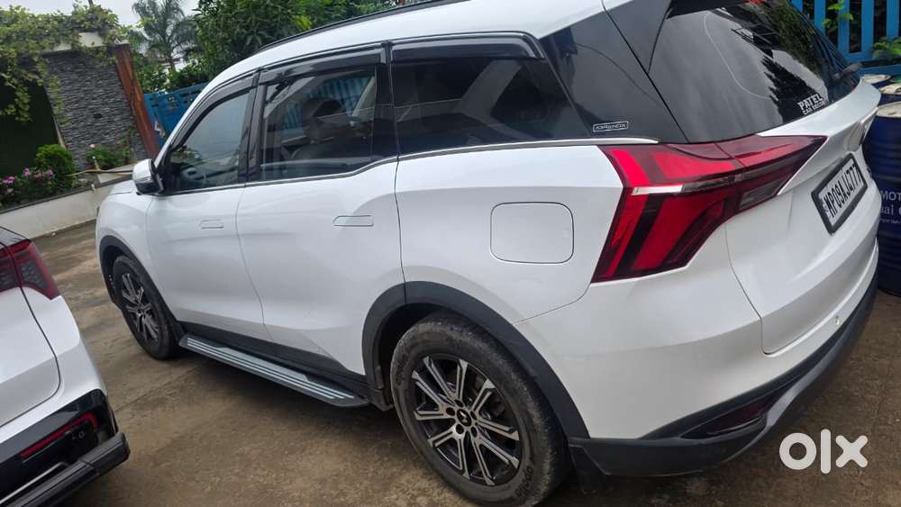 Mahindra Xuv700 2.2 Ax 7 Diesel Mt Str, 2025, Diesel
