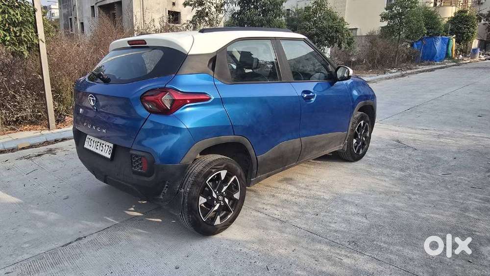 Tata Punch 1.2 Revotron Creative Amt Dual Tone, 2022, Petrol