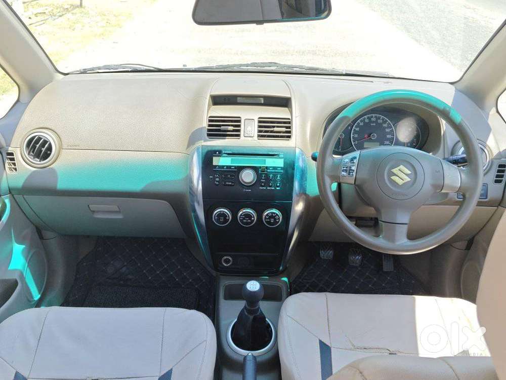 Maruti Suzuki Sx4 Zxi, 2010, Petrol
