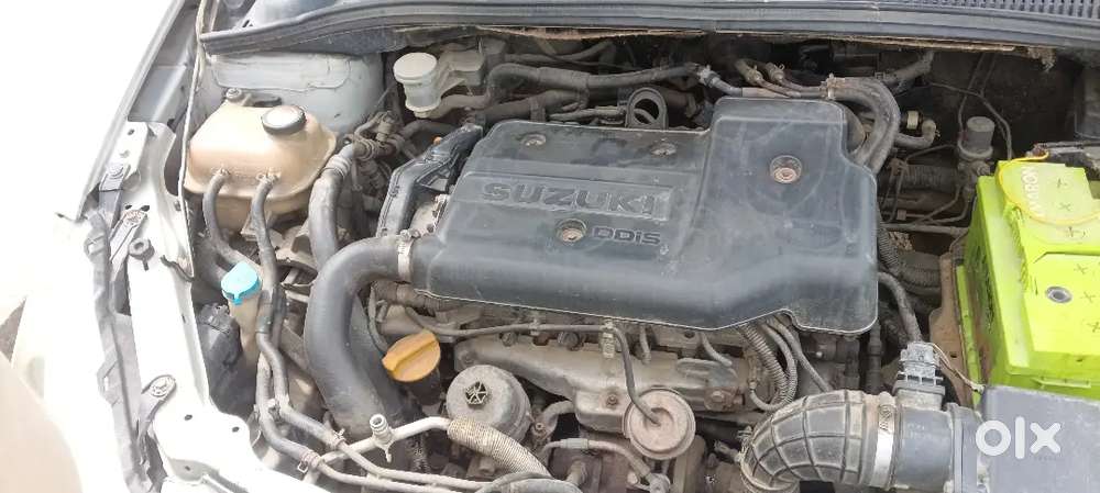 Maruti Suzuki Brezza 1.5 Vxi 2012