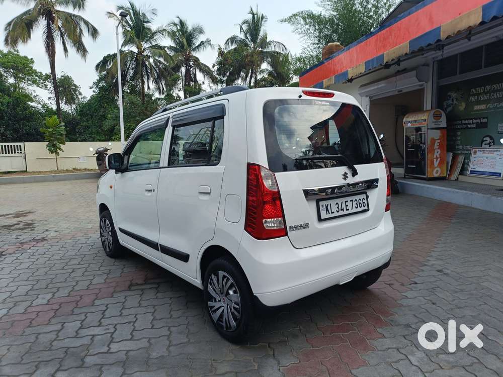 Maruti Suzuki Wagon R Amt Vxi, 2017, Petrol