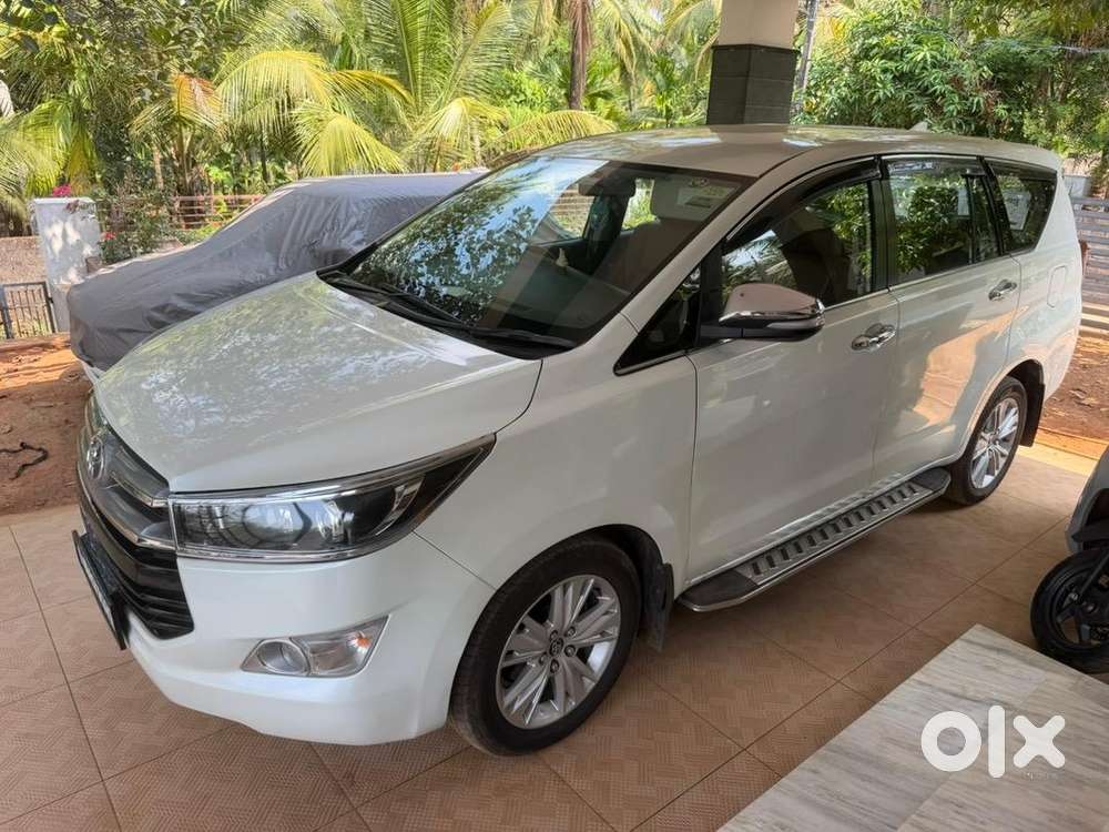 Toyota Innova Crysta 2016 Diesel 156000 Km Driven