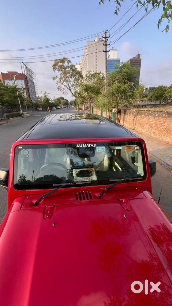 Mahindra Thar Roxx 2025