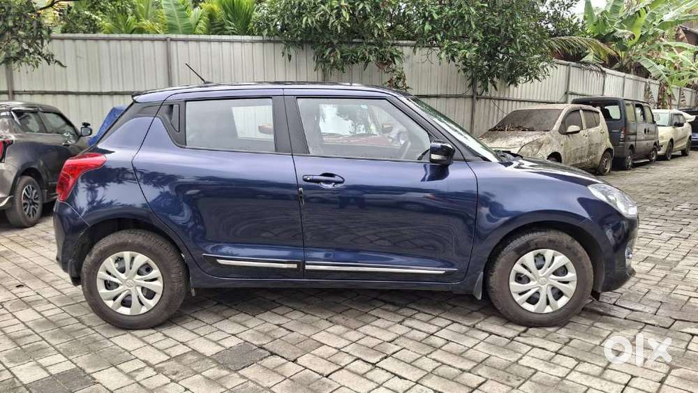 Maruti Suzuki Swift Vxi, 2018