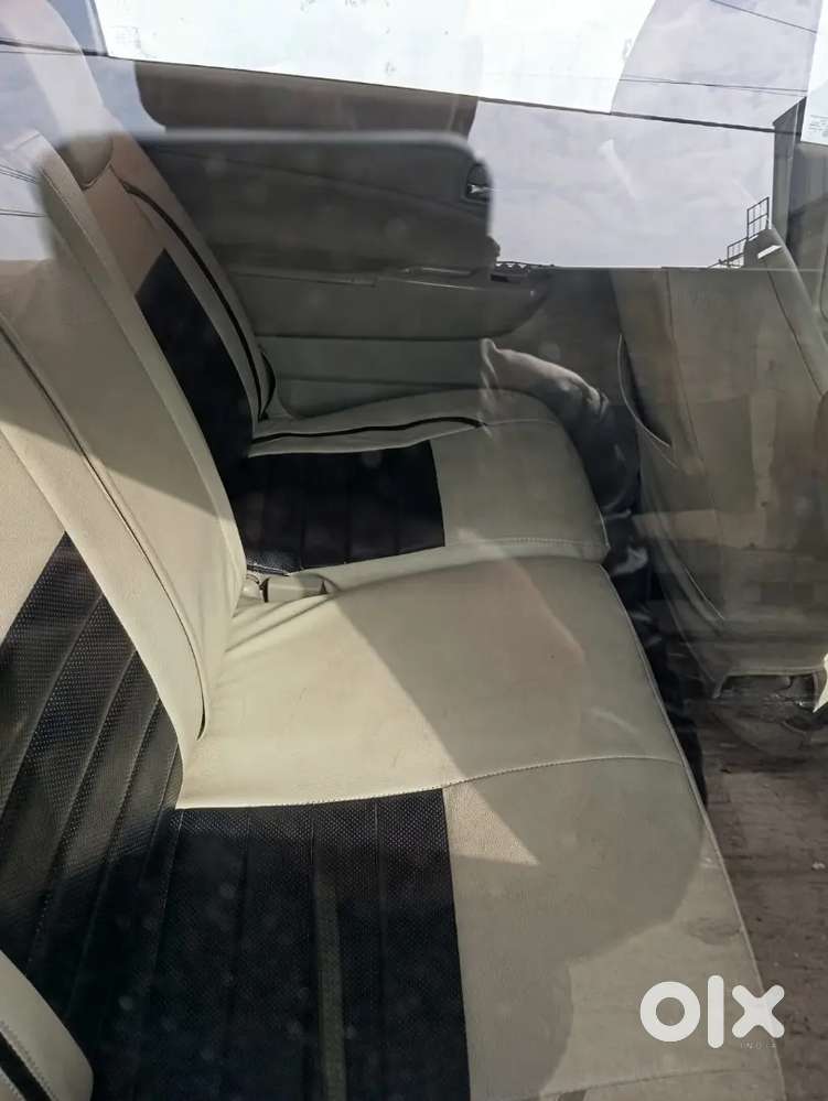 Maruti Suzuki Ertiga 2016 Vxi At Petrol
