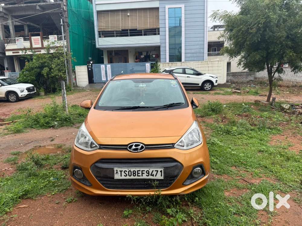 Hyundai I10 Sportz Petrol 2015