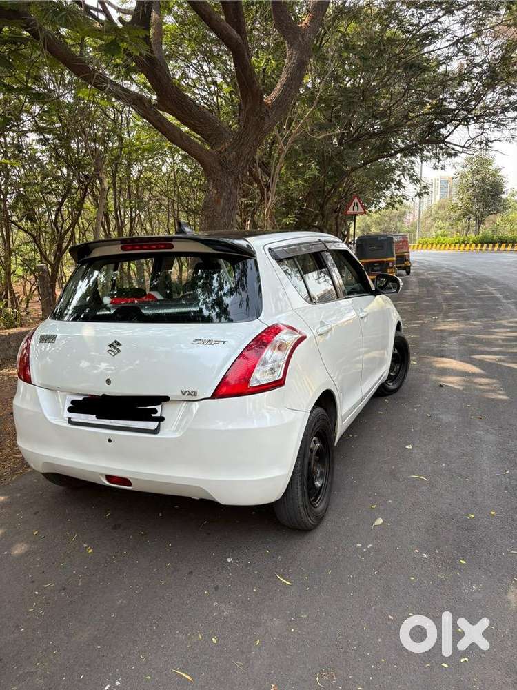 Maruti Swift Petrol 2012