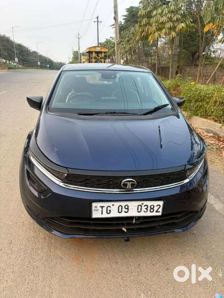 Tata Altroz 2024 Petrol Well Maintained
