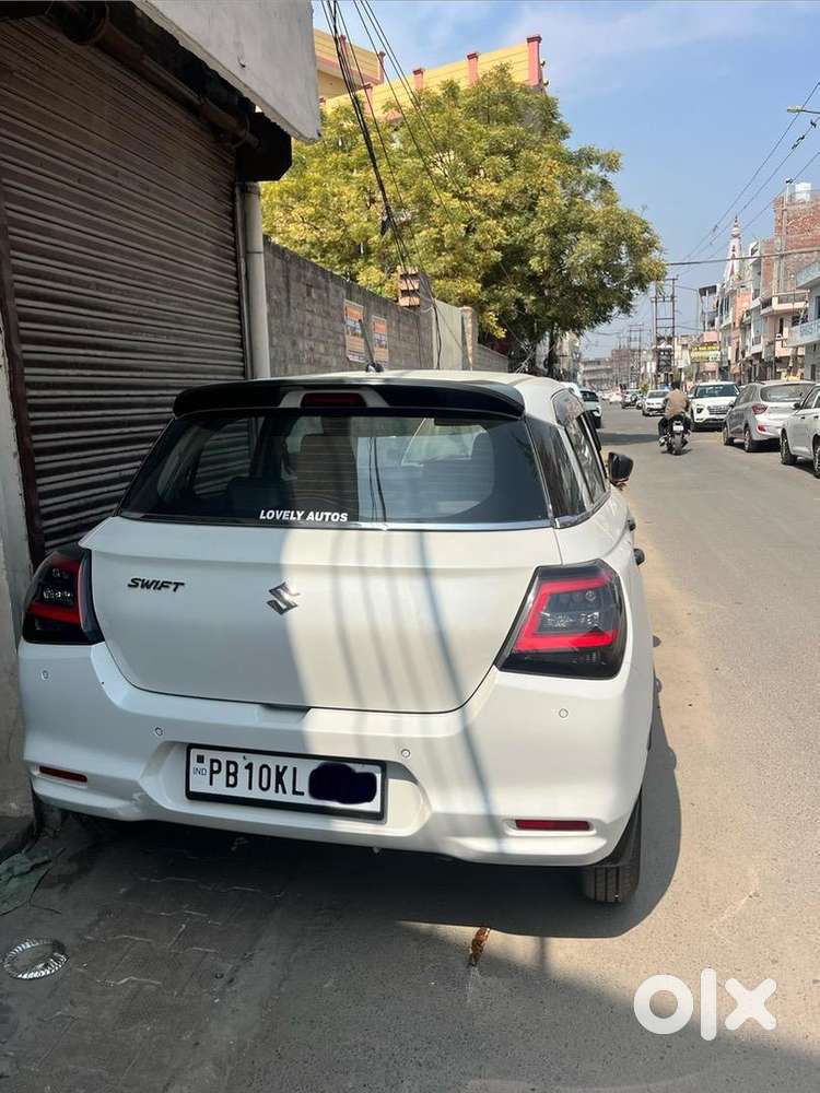 Maruti Suzuki Swift 2026 Petrol 1700 Km Driven