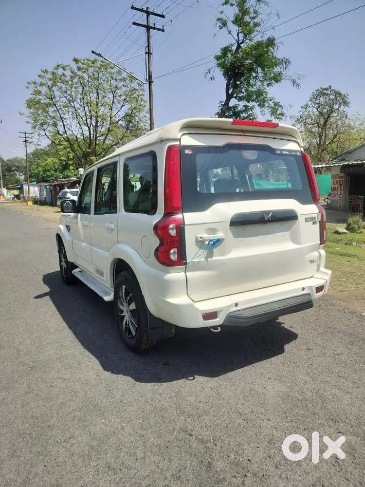 Mahindra Scorpio Classic 2021