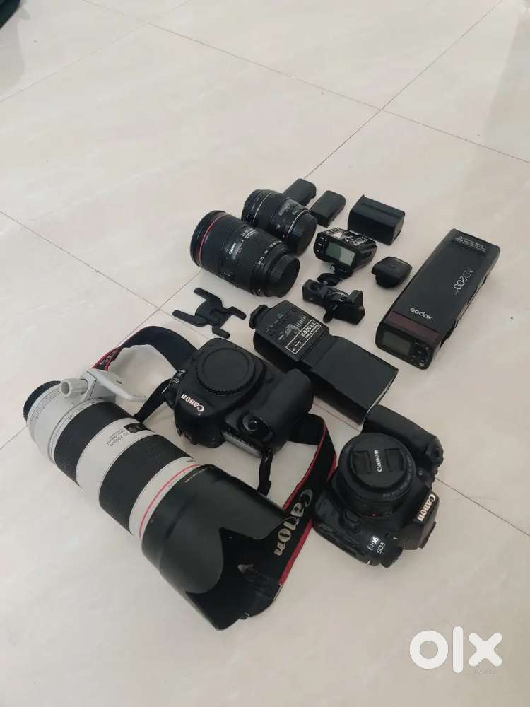 5D mark iv With 90D CANON