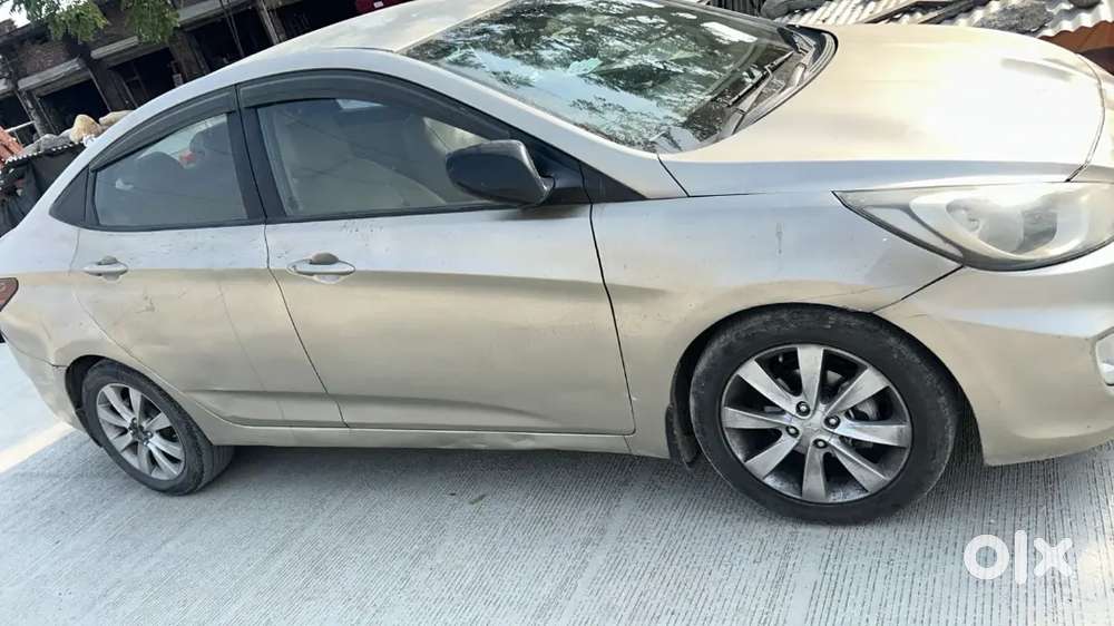 Hyundai Verna Crdi 2012 Diesel Manual