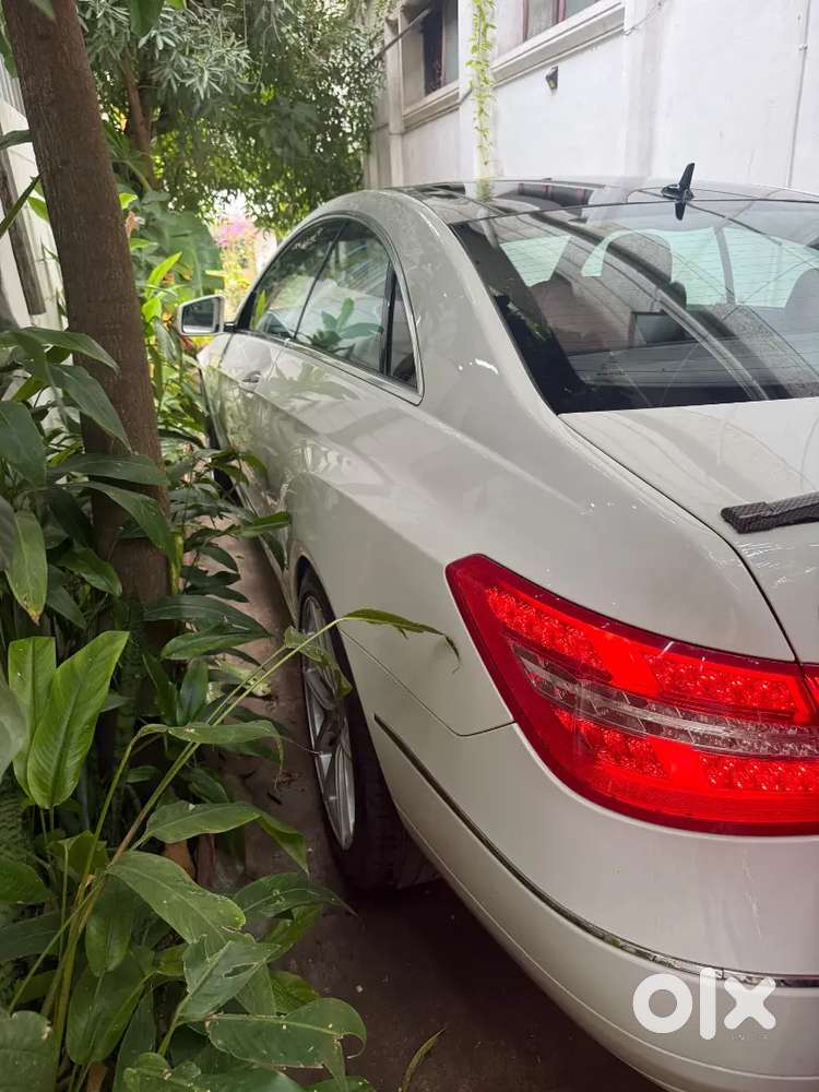 2012 Model Mercedes-benz E Coupe