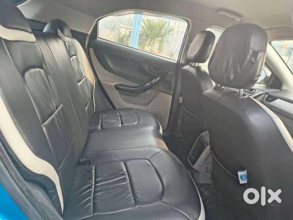 Tata Nexon 1.2 Revotron Xma Amt, 2019, Petrol