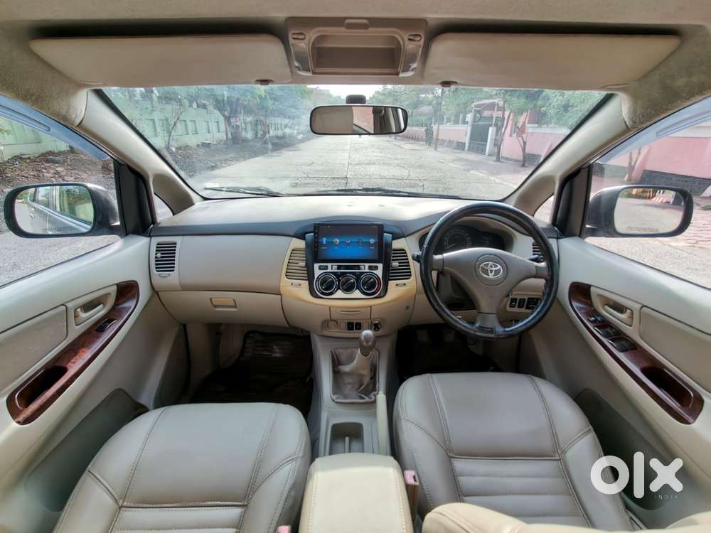 Toyota Innova 2.5 Gx 7 Str Bs-iii, 2011, Diesel