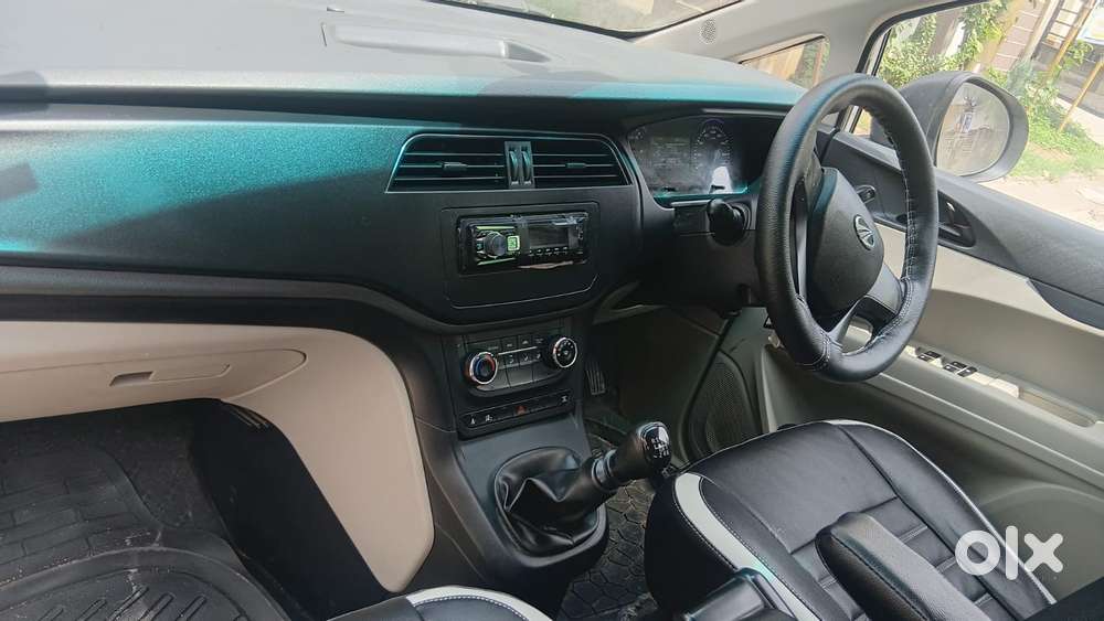 Mahindra Marazzo M2 8str, 2023, Diesel