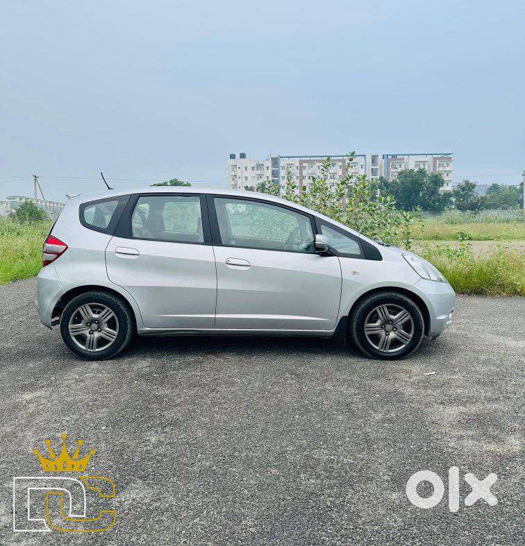 Honda Jazz V Mt Privilege, 2010, Petrol
