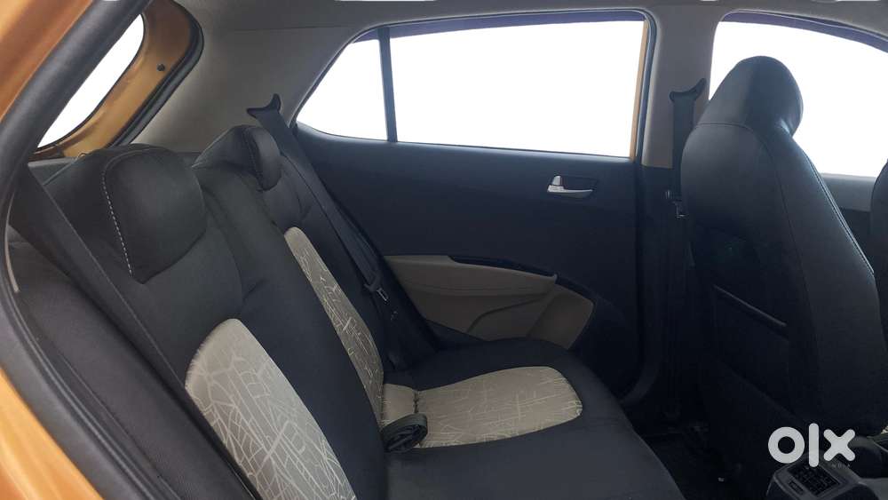 Hyundai Grand I10 Sportz 1.2 Kappa Vtvt, 2015, Petrol