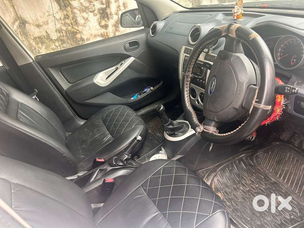 Ford Figo Petrol Manual 2014
