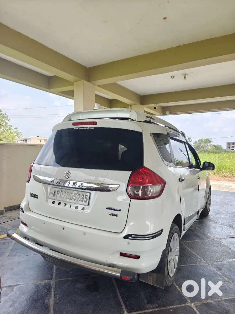 Maruti Suzuki Ertiga 2016