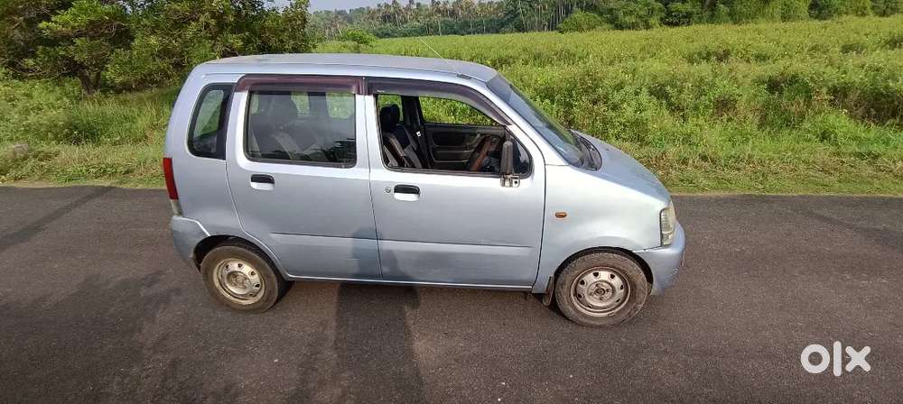 2002 Model Wagonr @ Kundoor Mala Thrissur