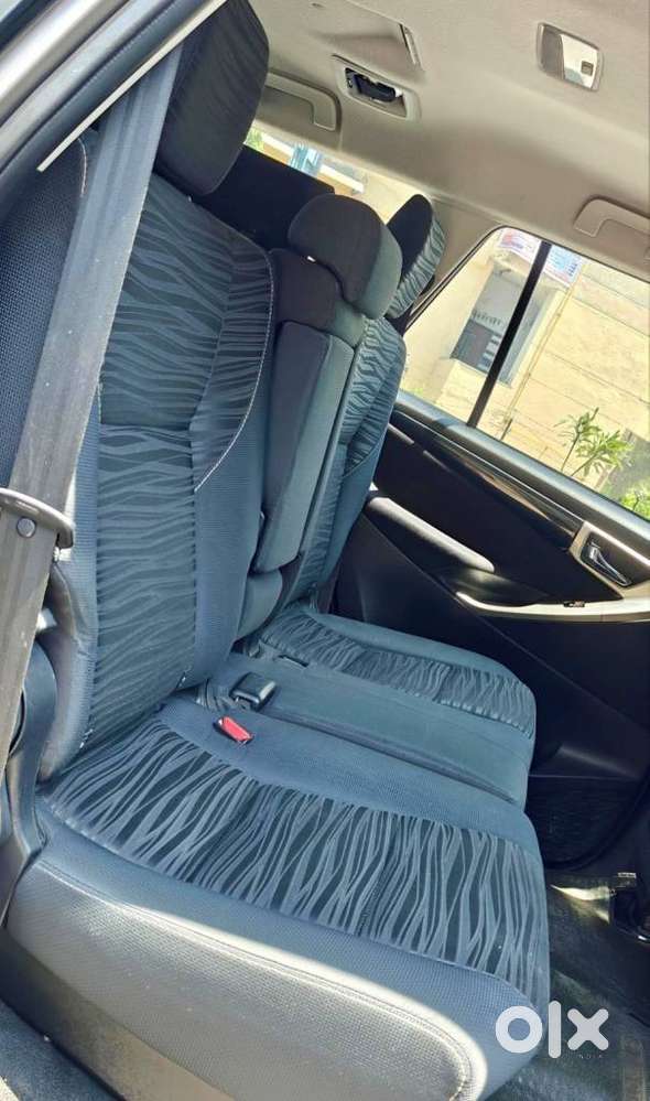 Toyota Innova Crysta 2.4 V, 2017, Diesel