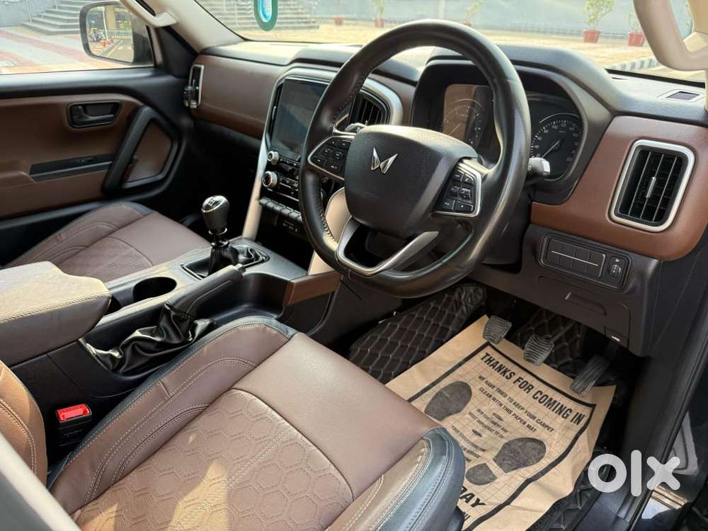 Mahindra Scorpio N Z4 Petrol Mt 7 Str, 2022, Petrol