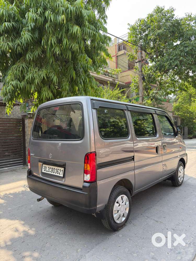 Maruti Suzuki Eeco Smiles 7 Seater Standard, 2022, Cng & Hybrids