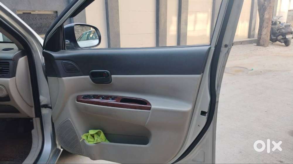 Hyundai Verna 2010 Diesel 174000 Km