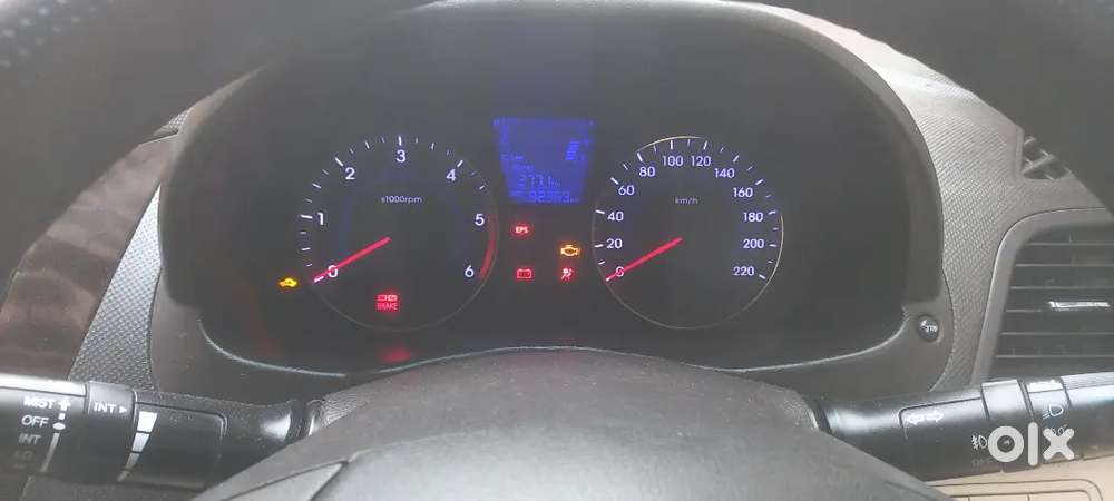 Hyundai Verna Sx Crdi 2011 Diesel Manual