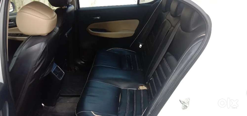Honda City 1.5 Zx Petrol 2022