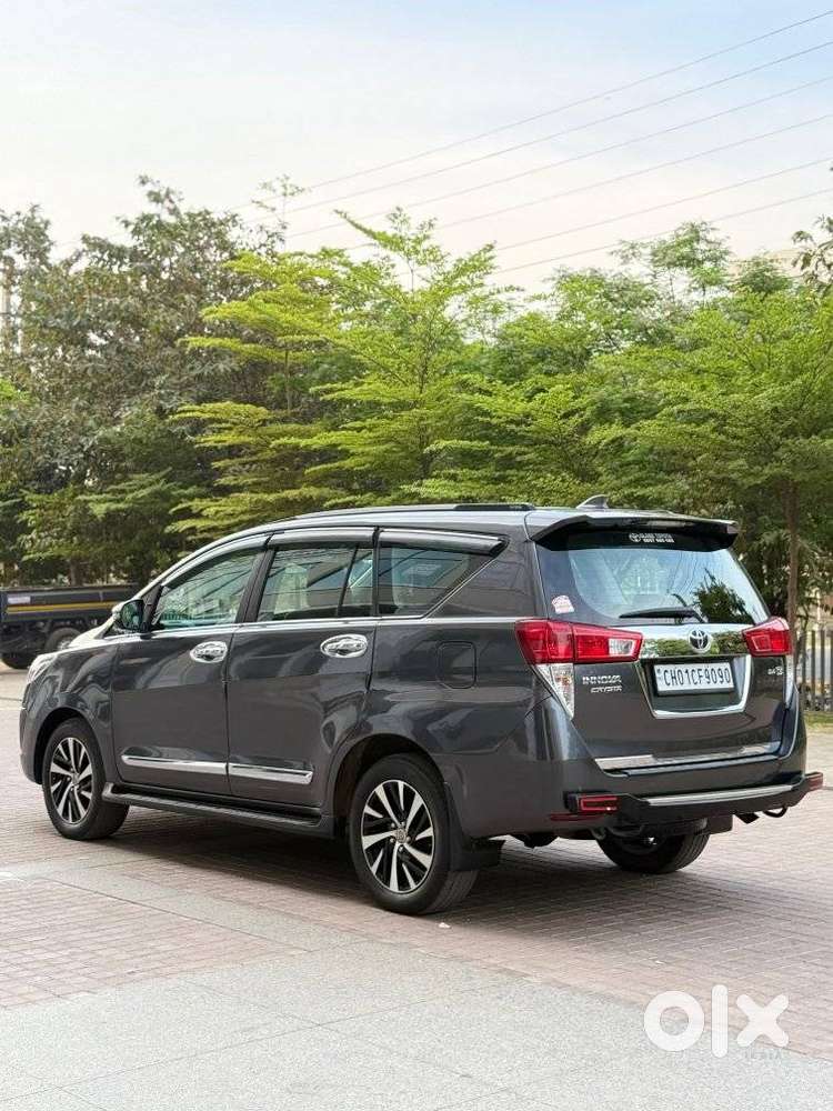 Toyota Innova Crysta Zx 2.4 Diesel 7 Seater, 2021, Diesel