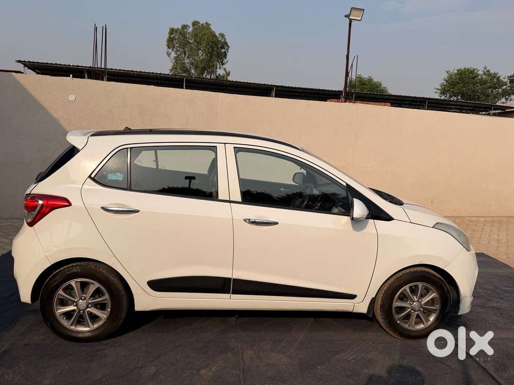 Hyundai Grand I10 At Asta, 2016, Petrol