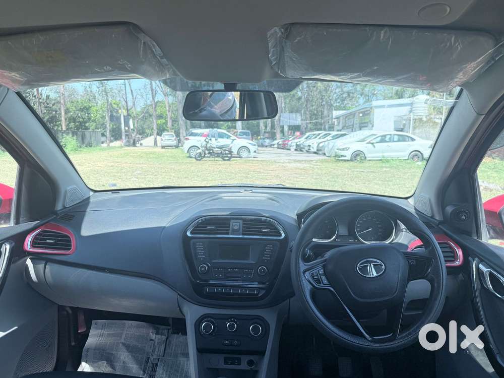 Tata Tiago 1.05 Revotorq Xz, 2018, Petrol