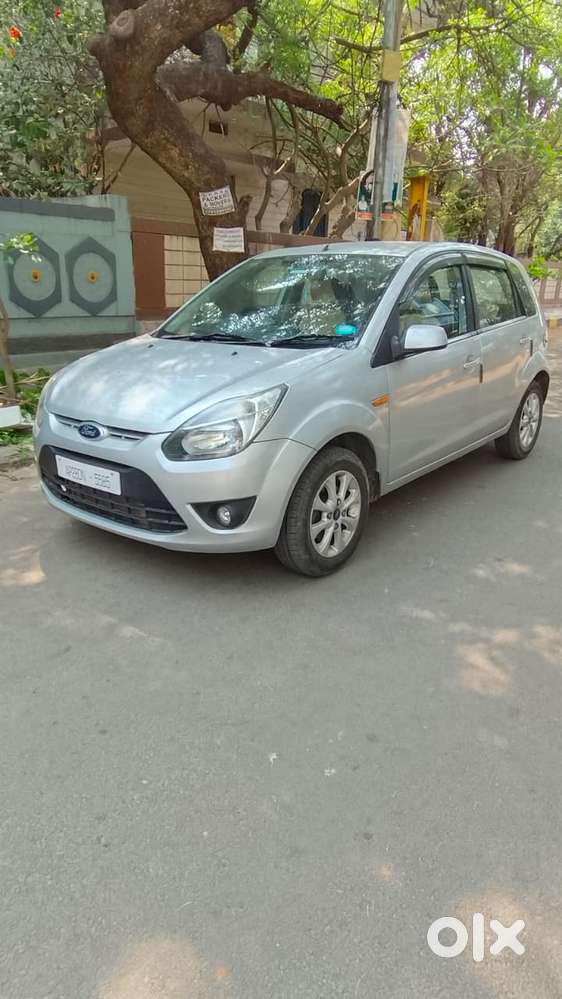Ford Figo 2012-2015 Petrol Titanium, 2012, Petrol