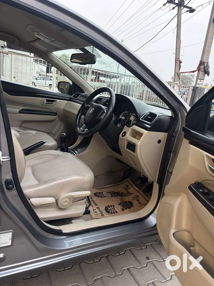 Maruti Suzuki Ciaz 1.5 Alpha Shvs Petrol, 2018, Petrol