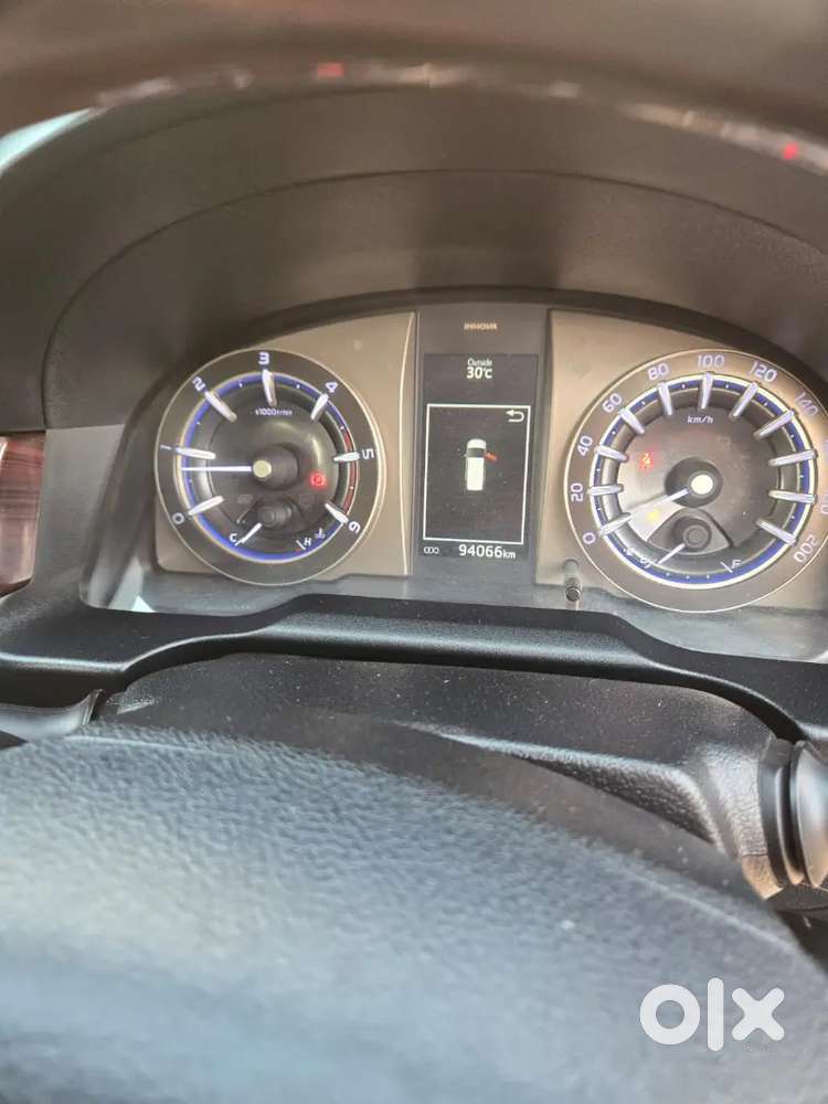 Toyota Innova Crysta 2022 Diesel 52000 Km Driven