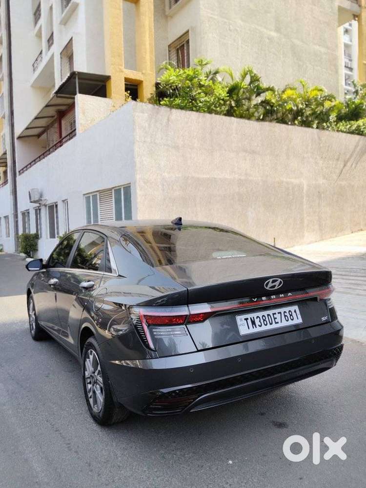 Hyundai Verna 1.5 Sx (o) Vtvt Ivt, 2023, Petrol