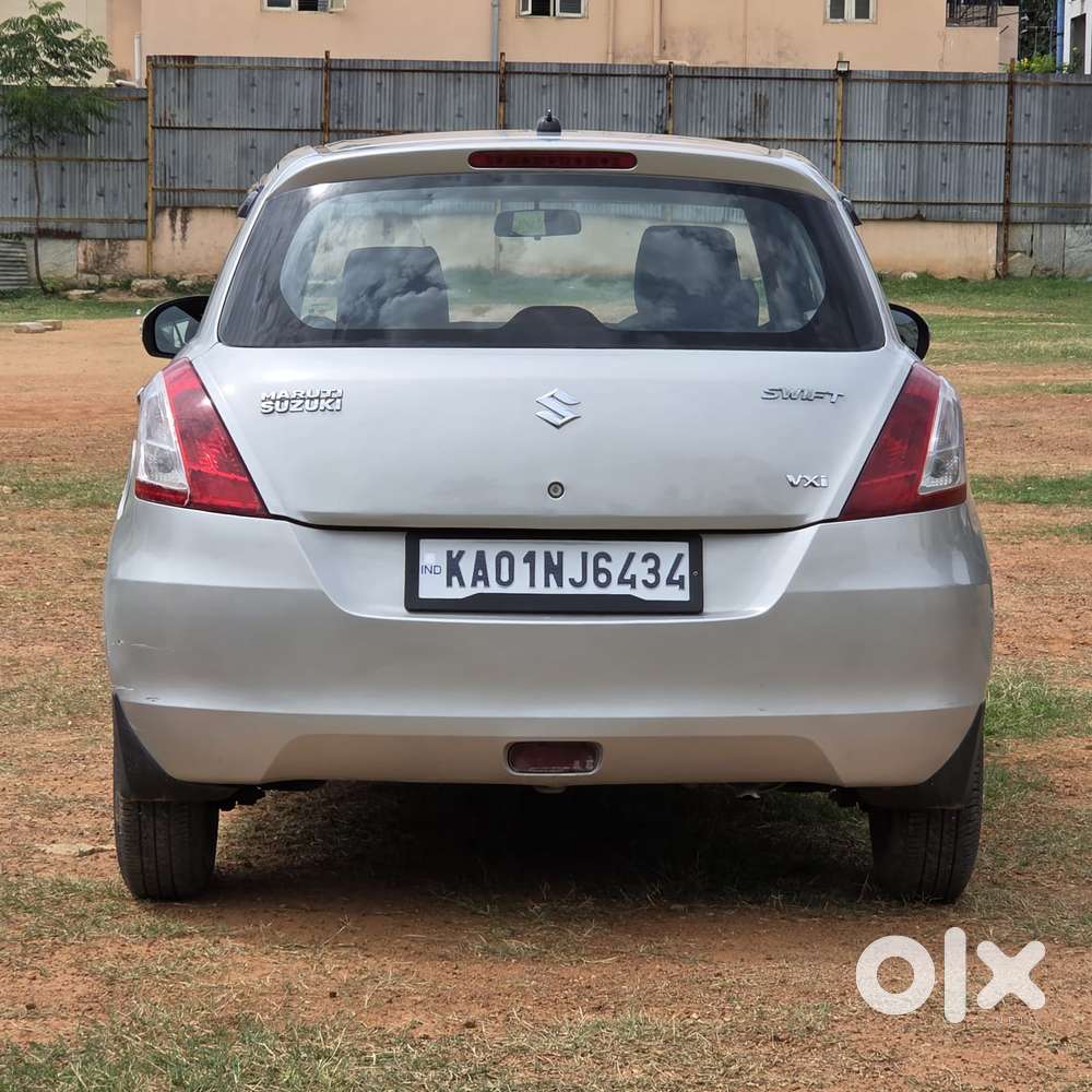 Maruti Suzuki Swift Vxi Abs Bsiv, 2012, Petrol