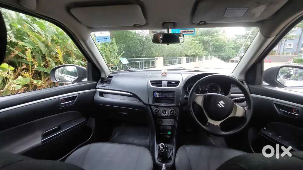 Maruti Swift Vxi 2014 - Dark Knight Edition