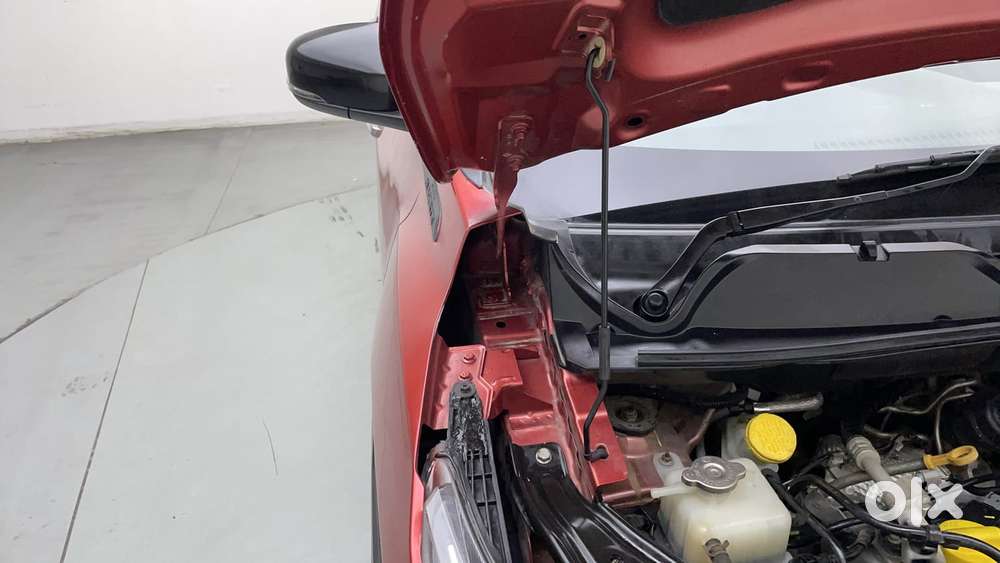 Nissan Magnite Xv Turbo, 2022, Petrol