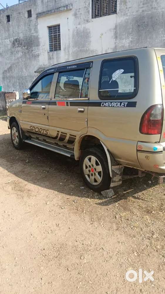 Chevrolet Tavera Ls 2012