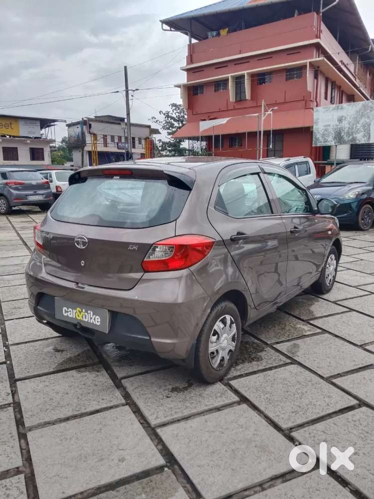 Tata Tiago 1.2 Revotron Xm, 2016, Petrol