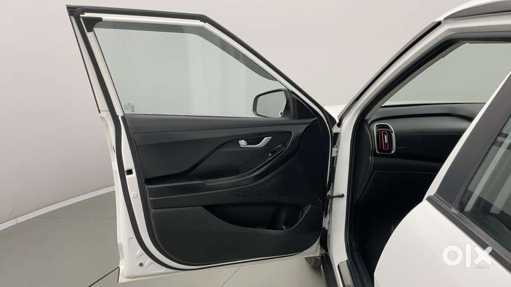 Hyundai Creta 1.5 S Plus Knight Petrol, 2023, Petrol