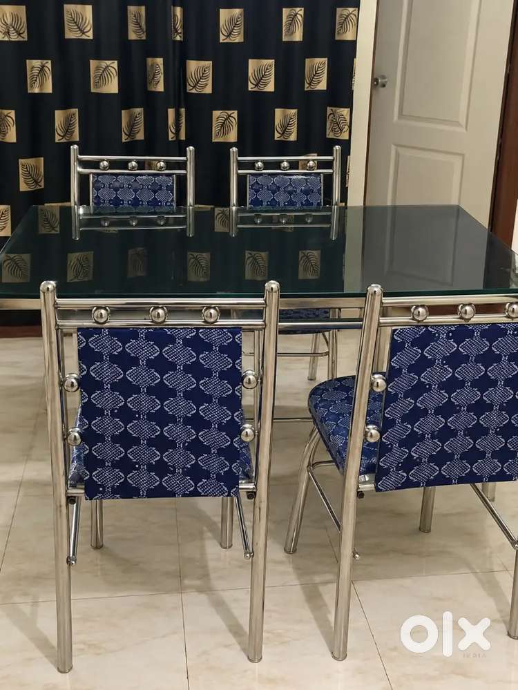 Dining Table & Chairs for Sale