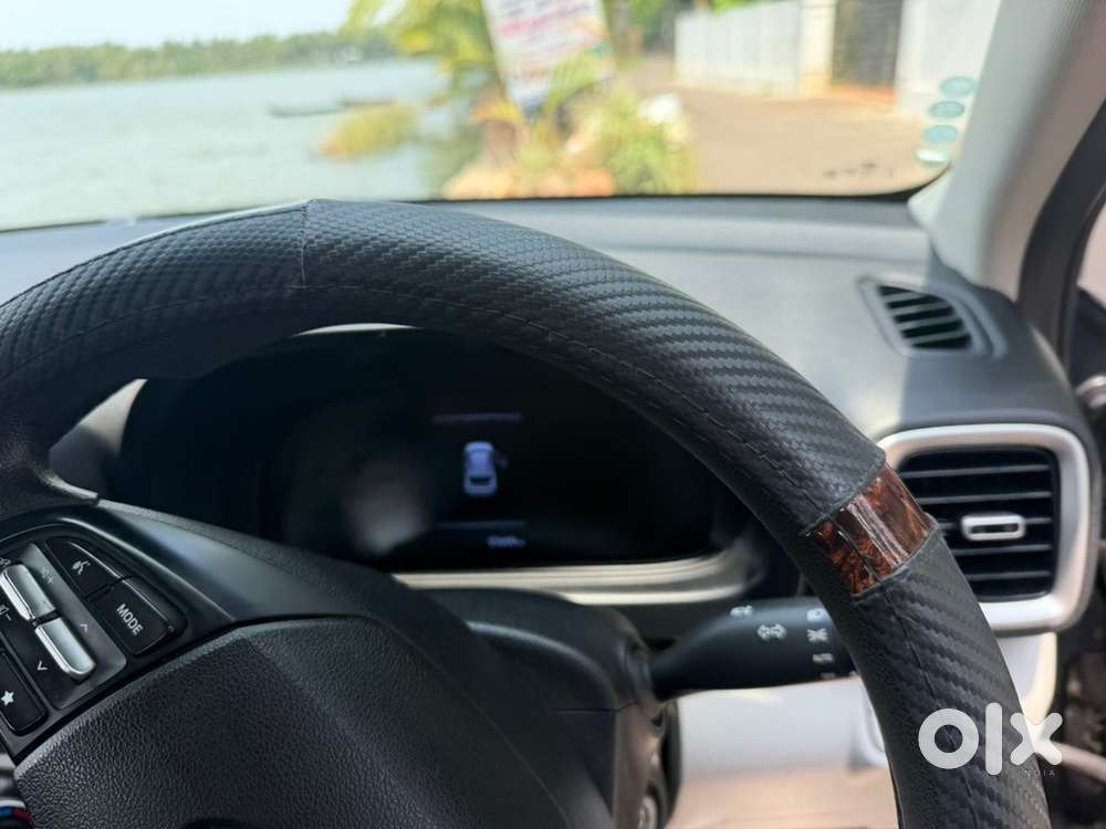 Hyundai Venue Diesel Manual 2022